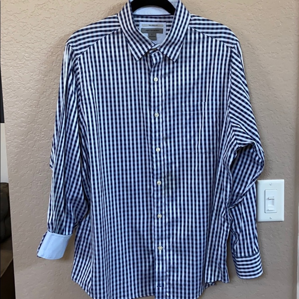 Johnston & Murphy Long Sleeved Dress Shirt